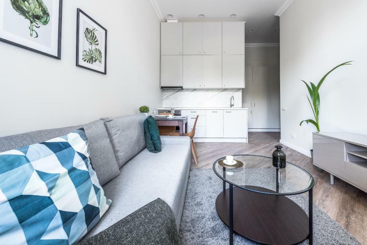 City Center Apartment By Urban Rent VNO Esterno foto