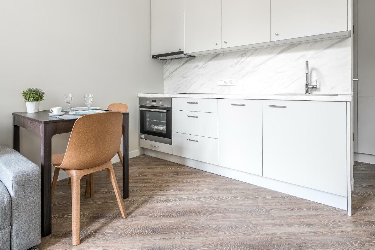 City Center Apartment By Urban Rent VNO Esterno foto