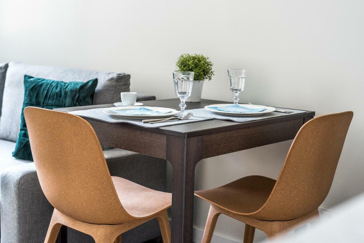 City Center Apartment By Urban Rent VNO Esterno foto