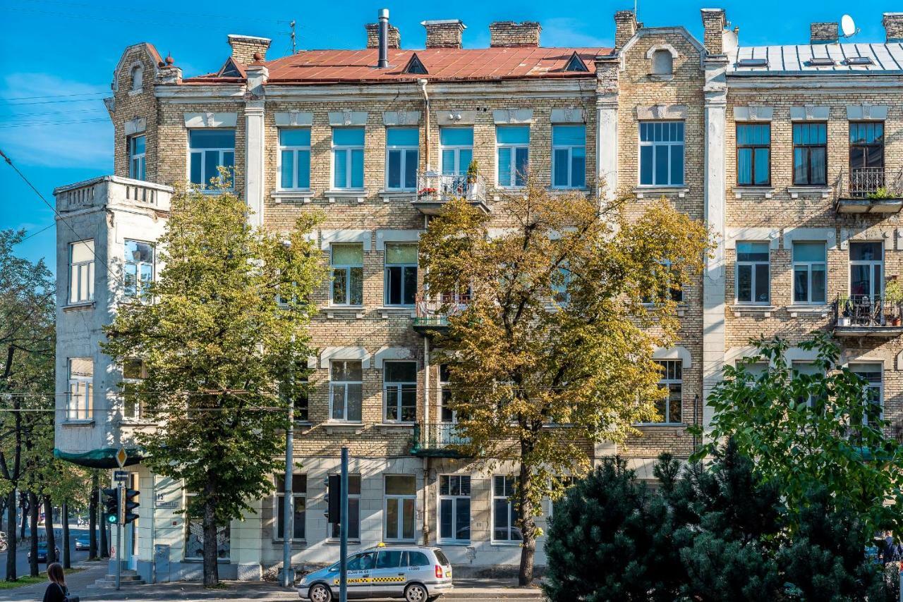 City Center Apartment By Urban Rent VNO Esterno foto